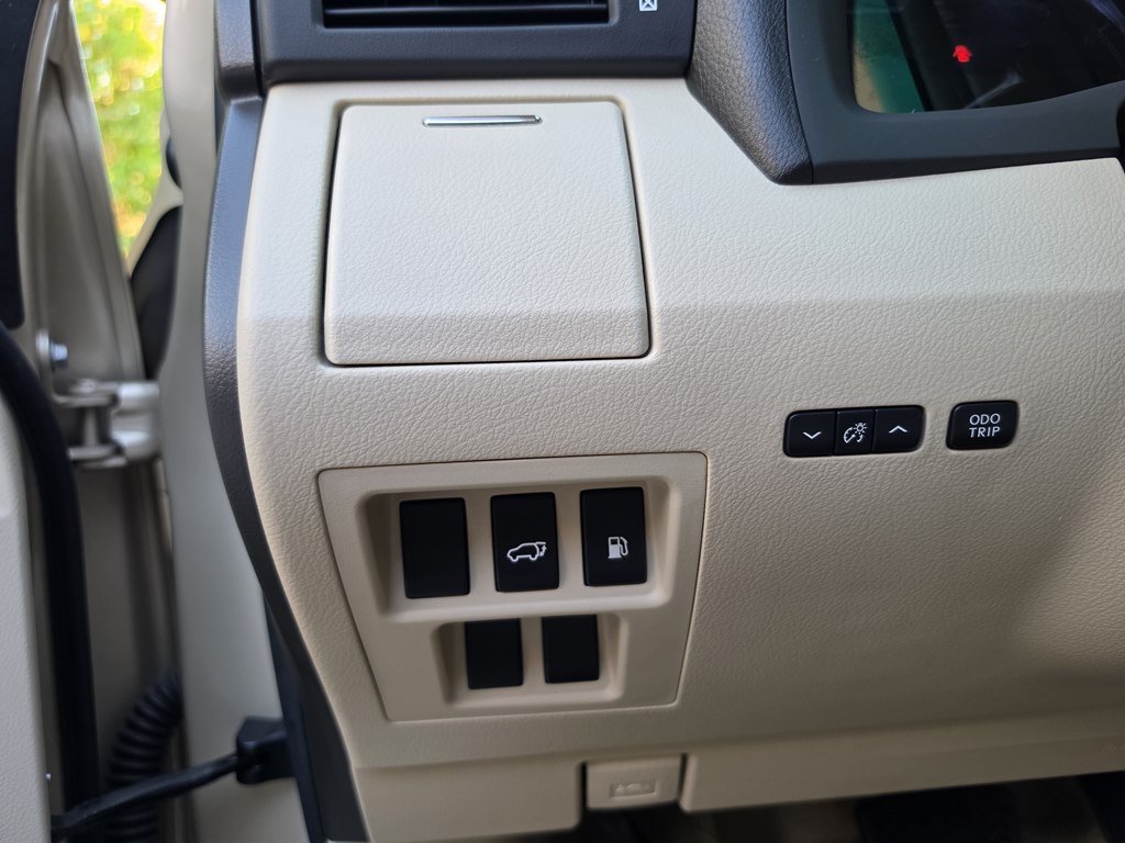 Photo 48 of this LEXUS RX 350