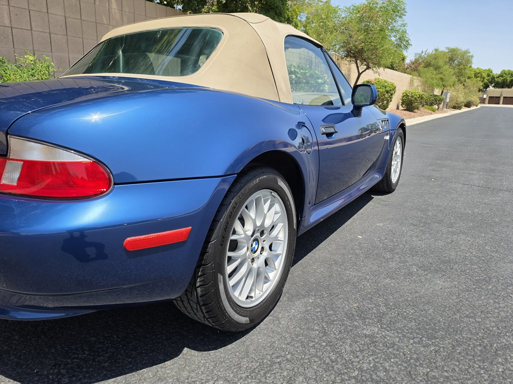 Photo 4 of this BMW Z3