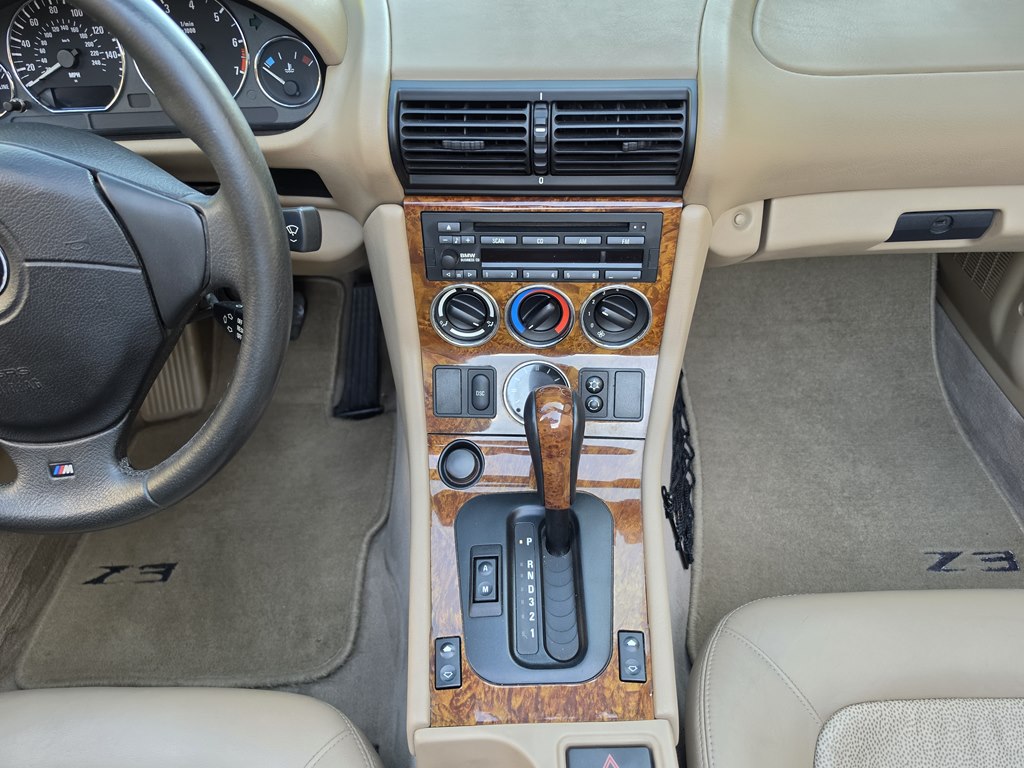 Photo 44 of this BMW Z3