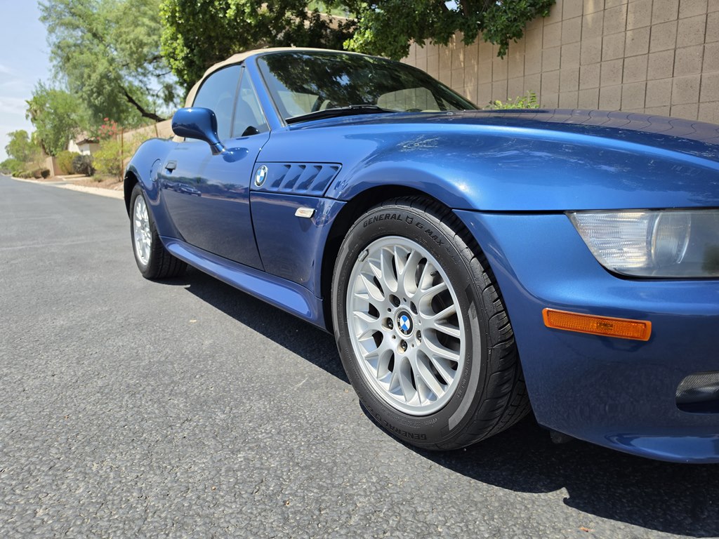 Photo 25 of this BMW Z3