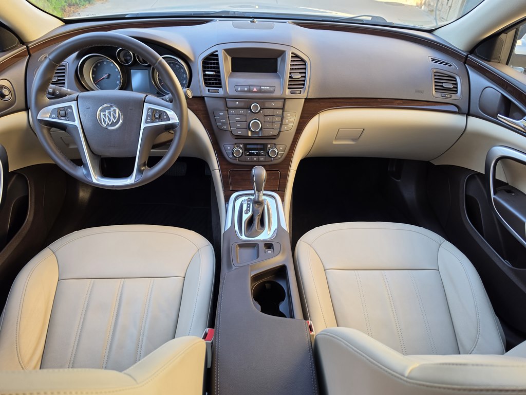 Photo 40 of this BUICK REGAL