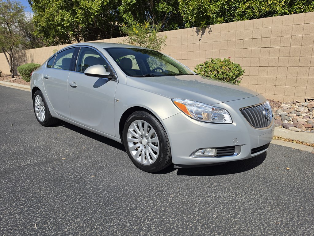 2011 BUICK REGAL