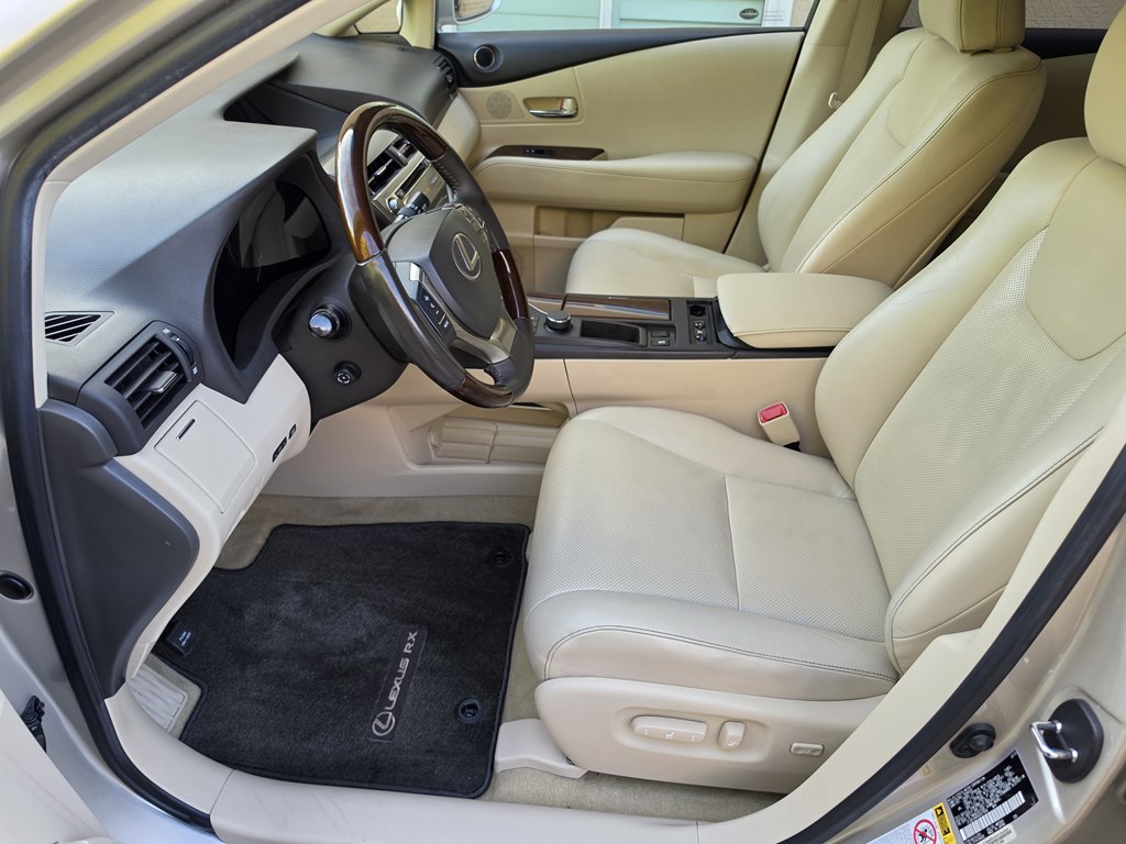 Photo 34 of this LEXUS RX 350