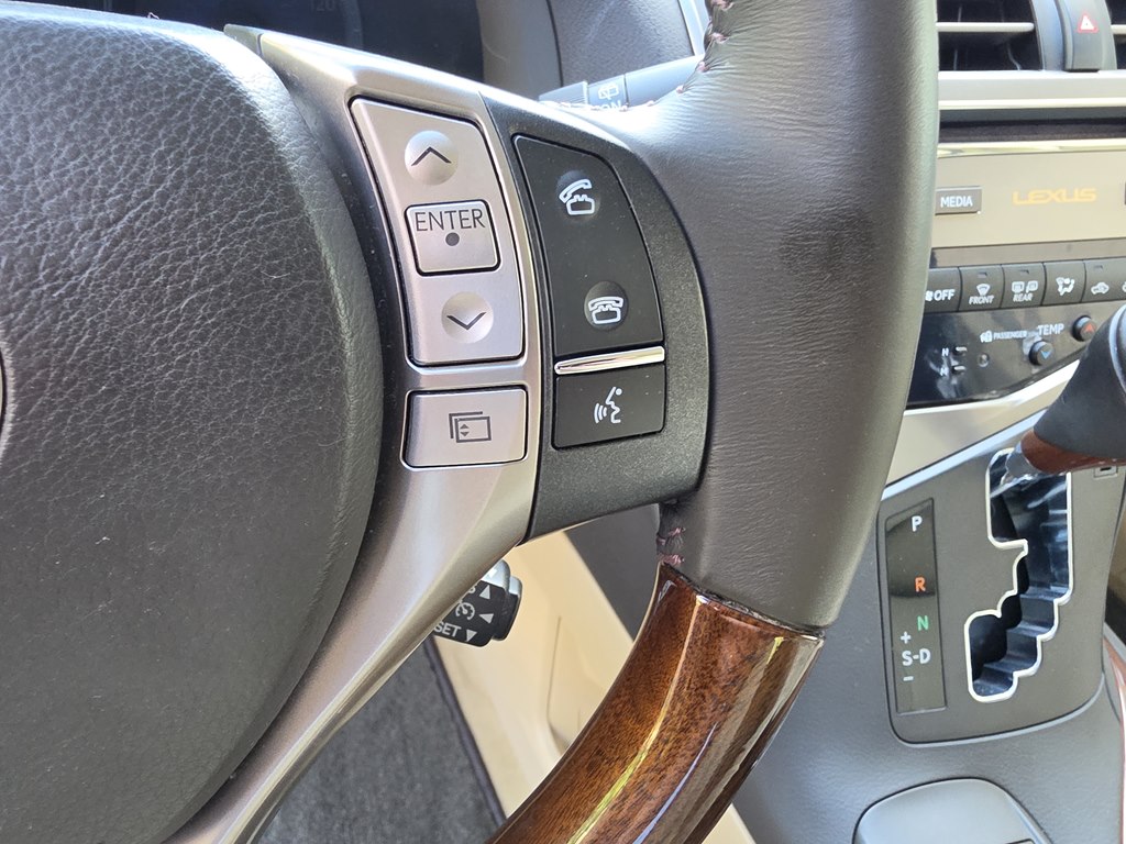 Photo 41 of this LEXUS RX 350