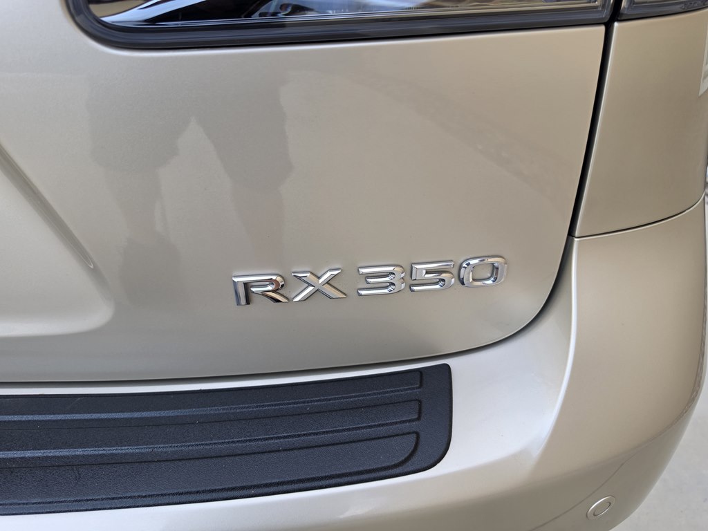 Photo 71 of this LEXUS RX 350