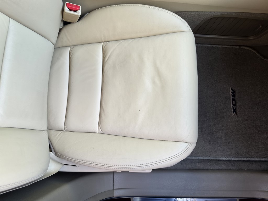 Photo 28 of this ACURA MDX