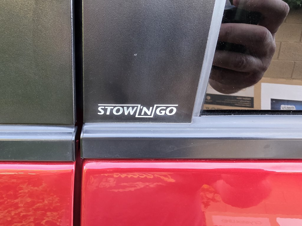 Photo 61 of this DODGE GRAND CARAVAN