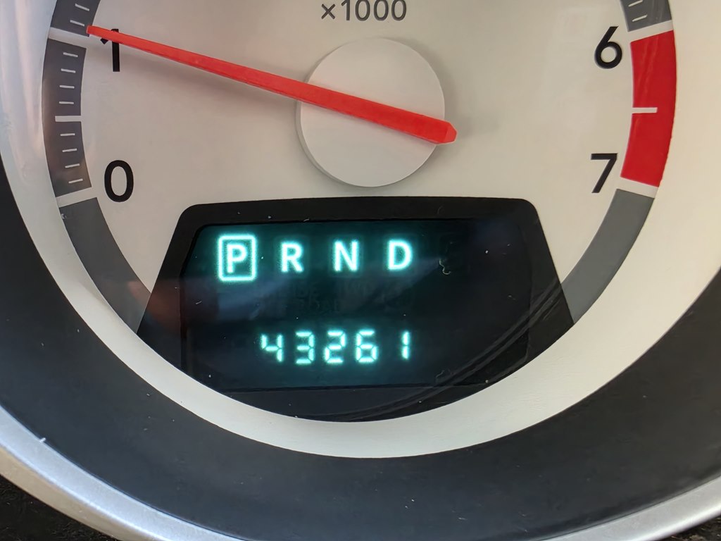 Photo 39 of this DODGE GRAND CARAVAN