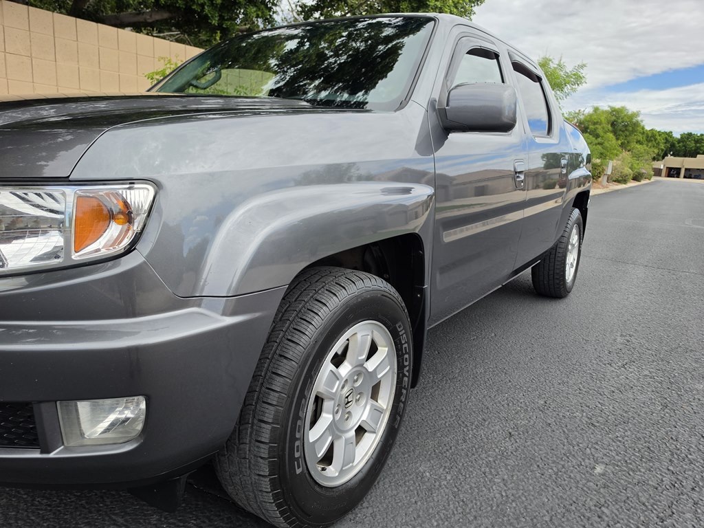 Photo 28 of this HONDA RIDGELINE