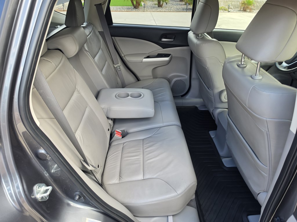 Photo 30 of this HONDA CR-V