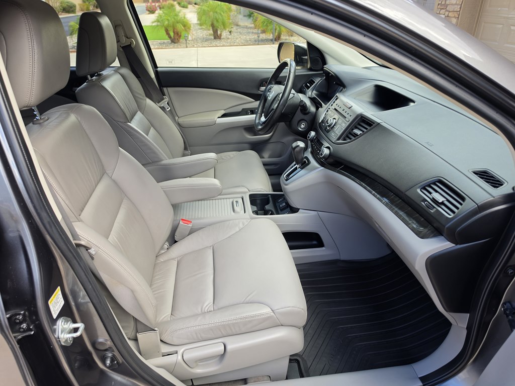 Photo 26 of this HONDA CR-V