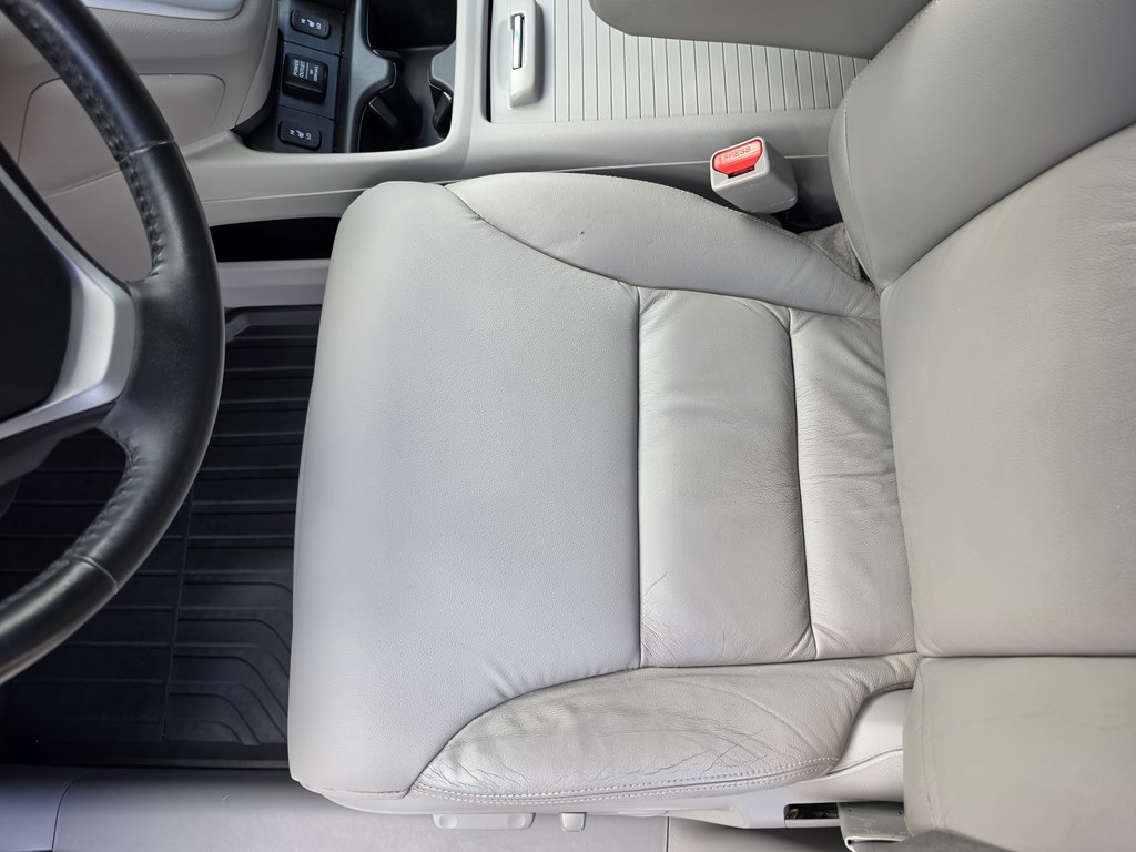 Photo 35 of this HONDA CR-V