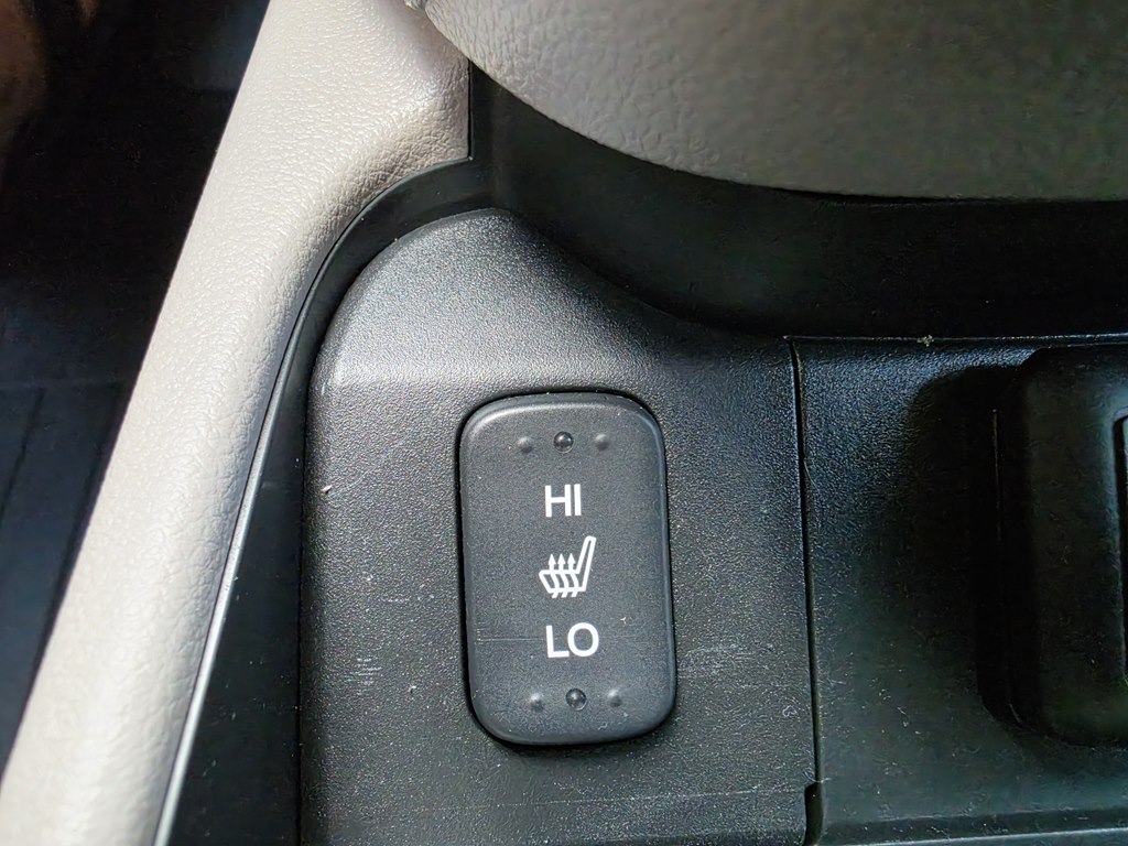 Photo 50 of this HONDA CR-V