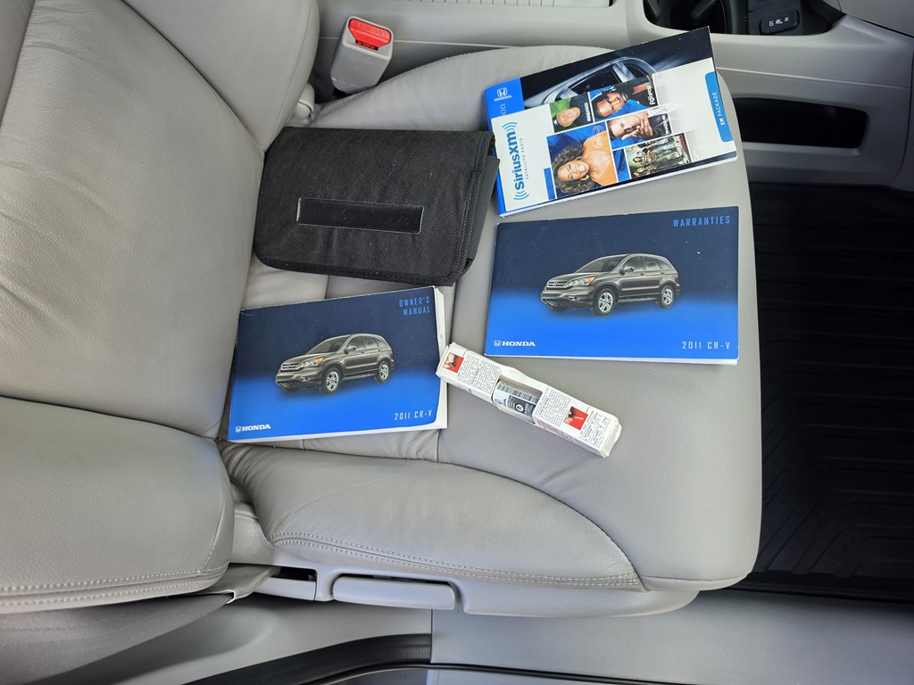 Photo 13 of this HONDA CR-V