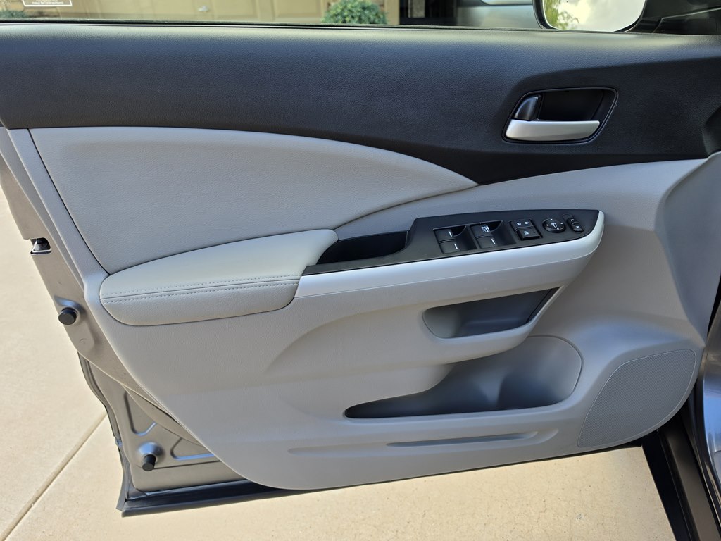 Photo 37 of this HONDA CR-V