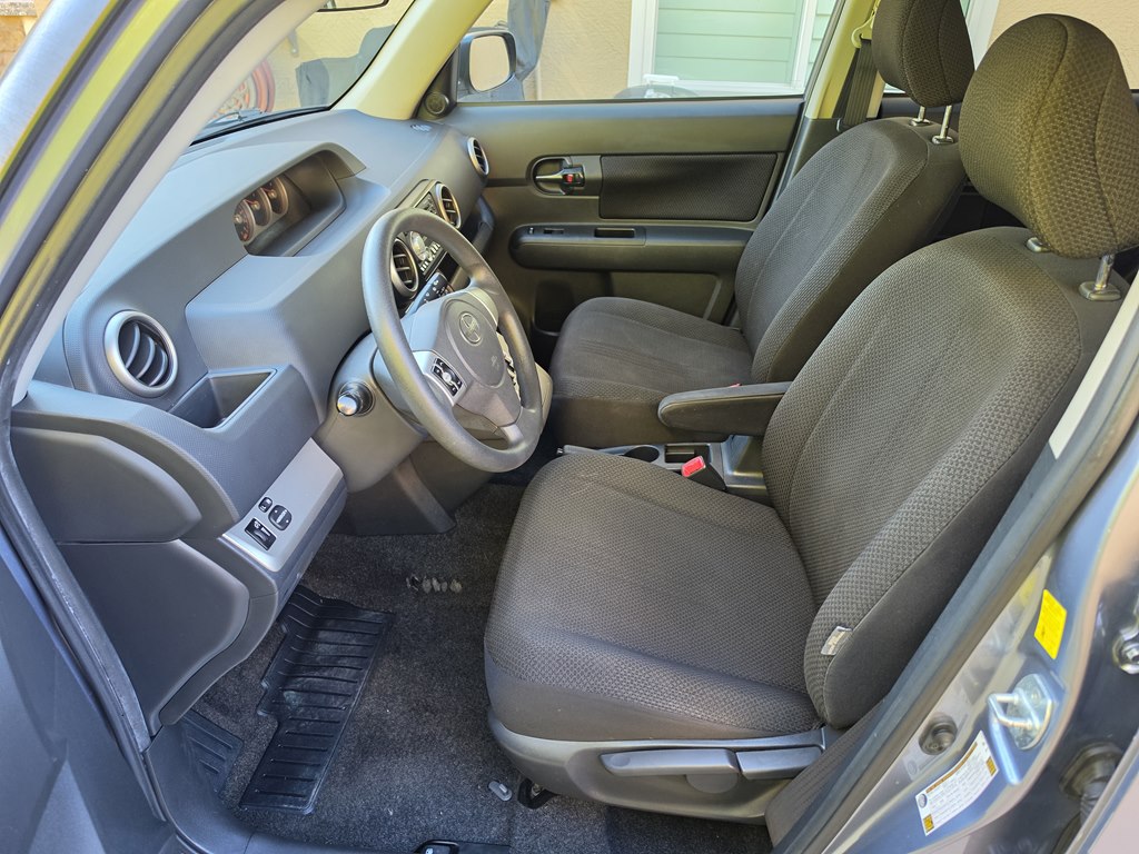 Photo 32 of this SCION XB
