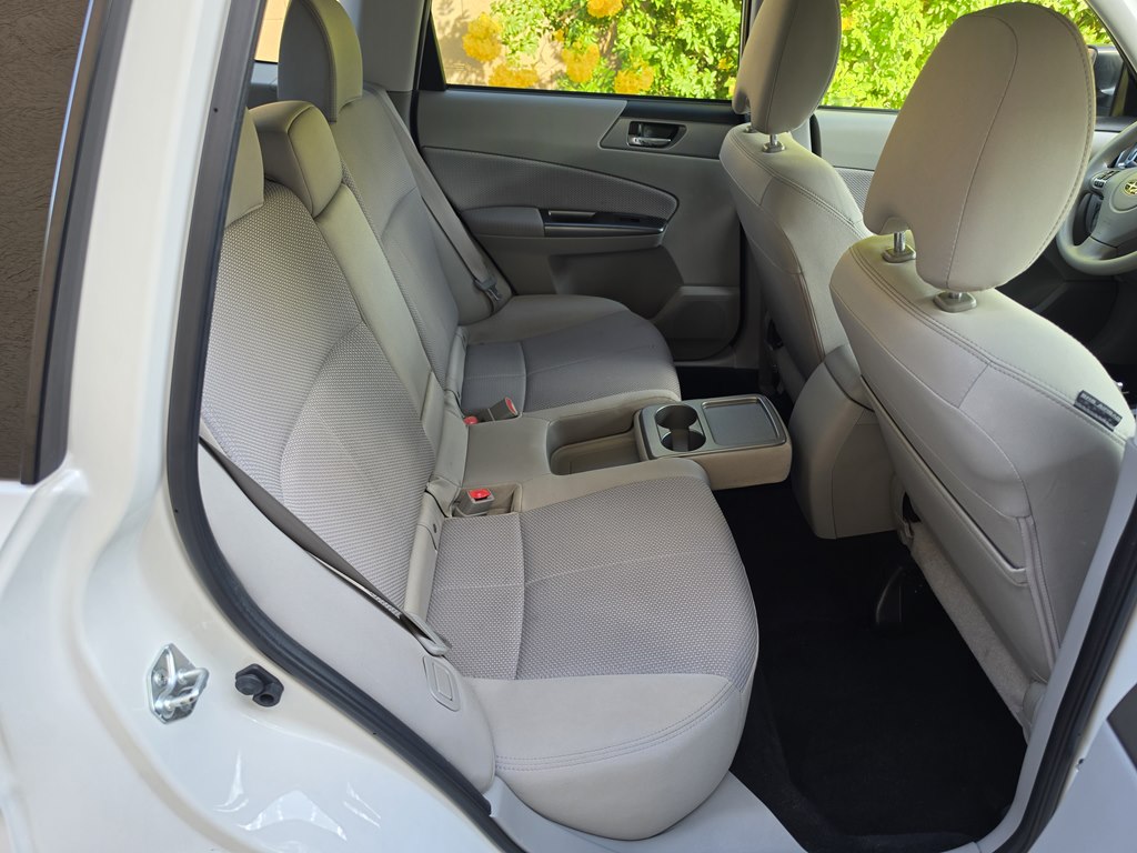 Photo 40 of this SUBARU FORESTER