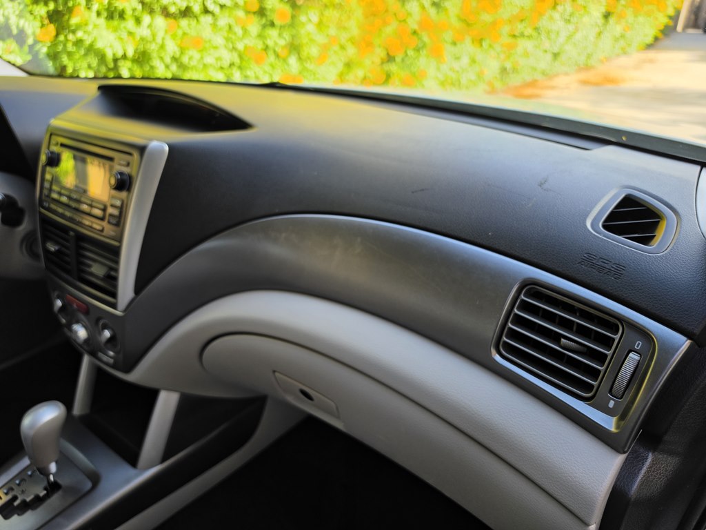 Photo 38 of this SUBARU FORESTER
