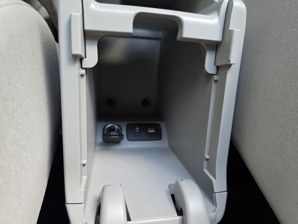 Photo 58 of this SUBARU FORESTER