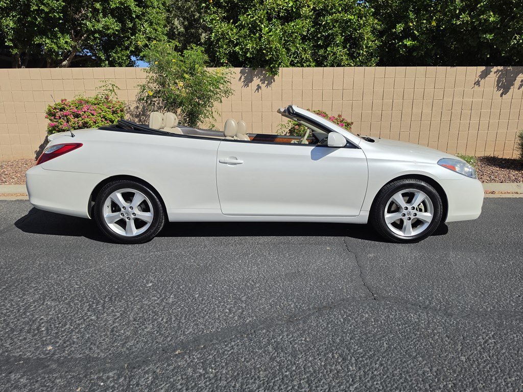 Photo 2 of this TOYOTA CAMRY SOLARA