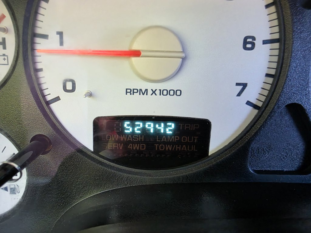Photo 40 of this DODGE RAM 1500