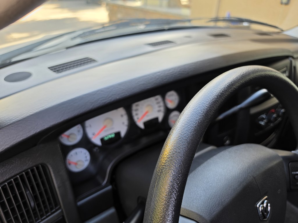 Photo 33 of this DODGE RAM 1500