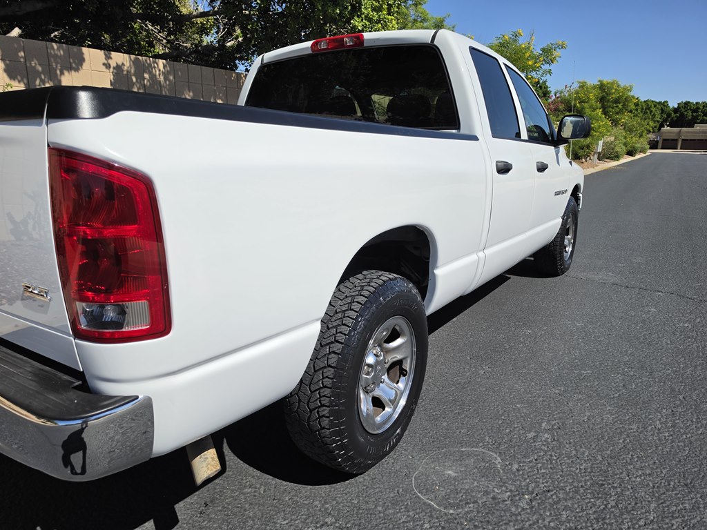 Photo 4 of this DODGE RAM 1500