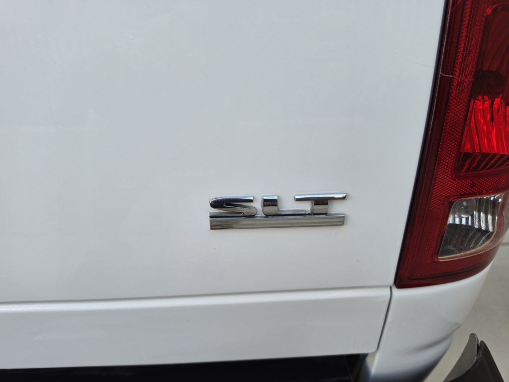 Photo 54 of this DODGE RAM 1500