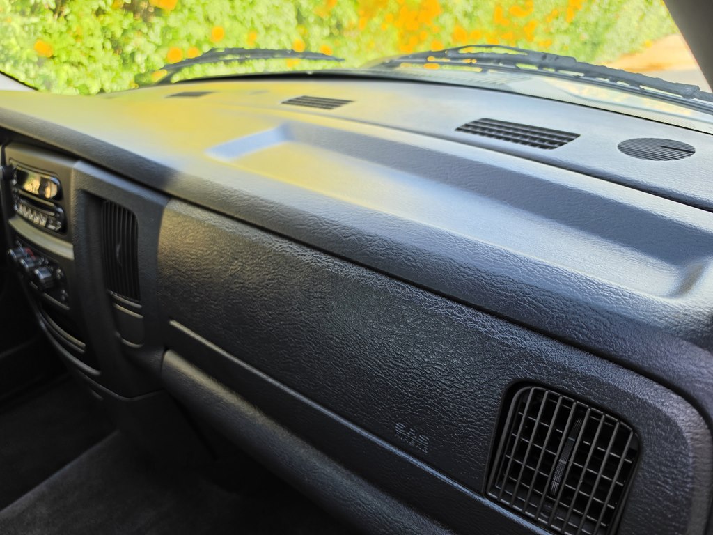 Photo 26 of this DODGE RAM 1500