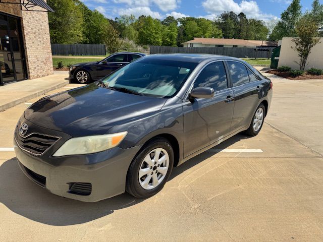 Gray 2011 Toyota Camry Base Sedan Front-Wheel Drive Automatic