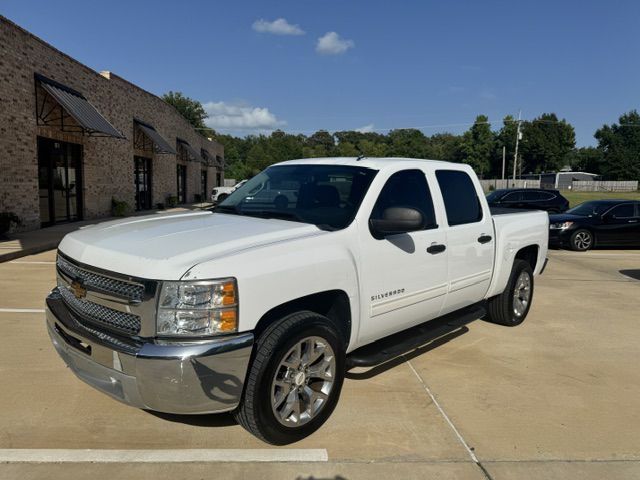 White 2013 Chevrolet Silverado 1500 Pickup Truck 4X2 Automatic