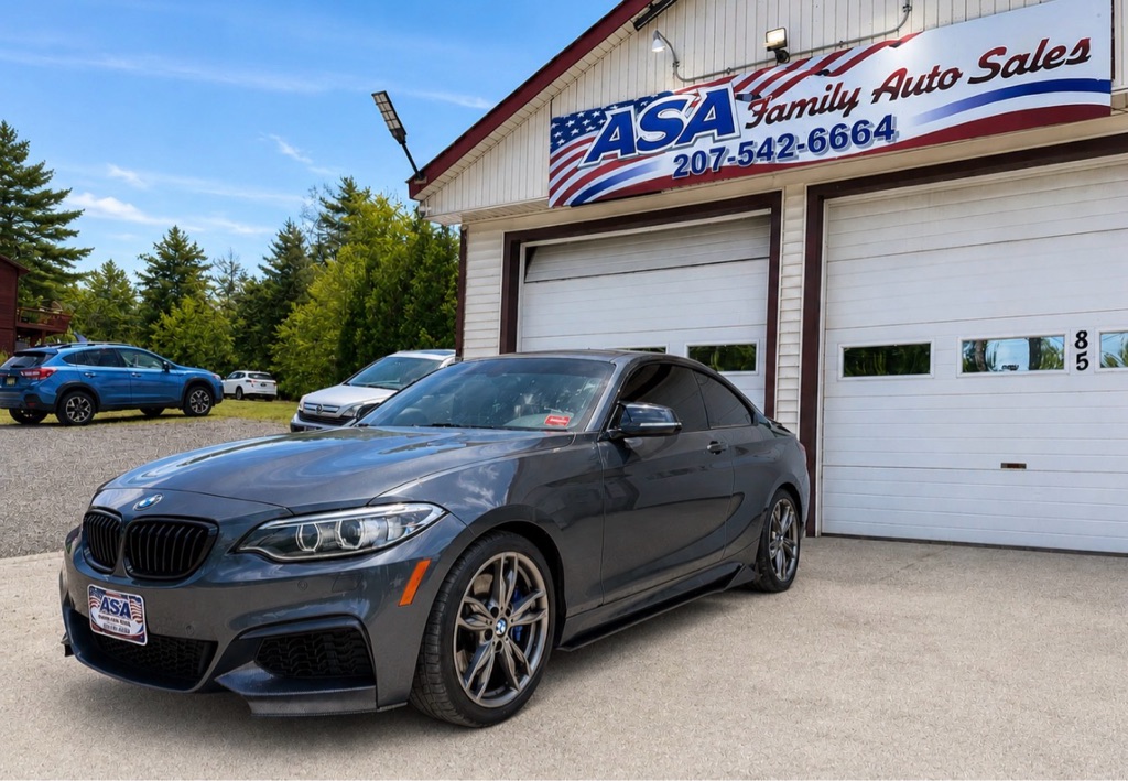 2015 BMW 2 Series M235i xDrive Coupe's photo