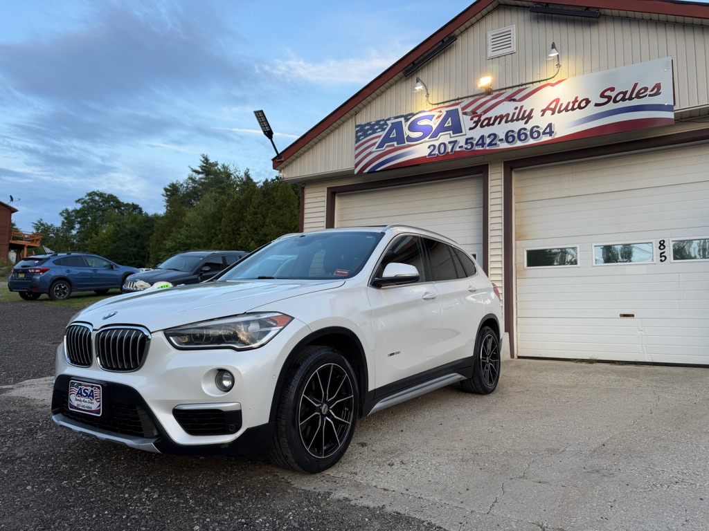 2016 BMW X1 xDrive28i's photo