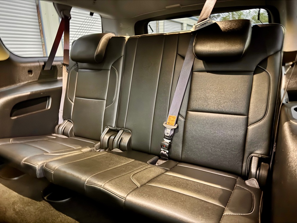 Photo 15 of this CHEVROLET SUBURBAN