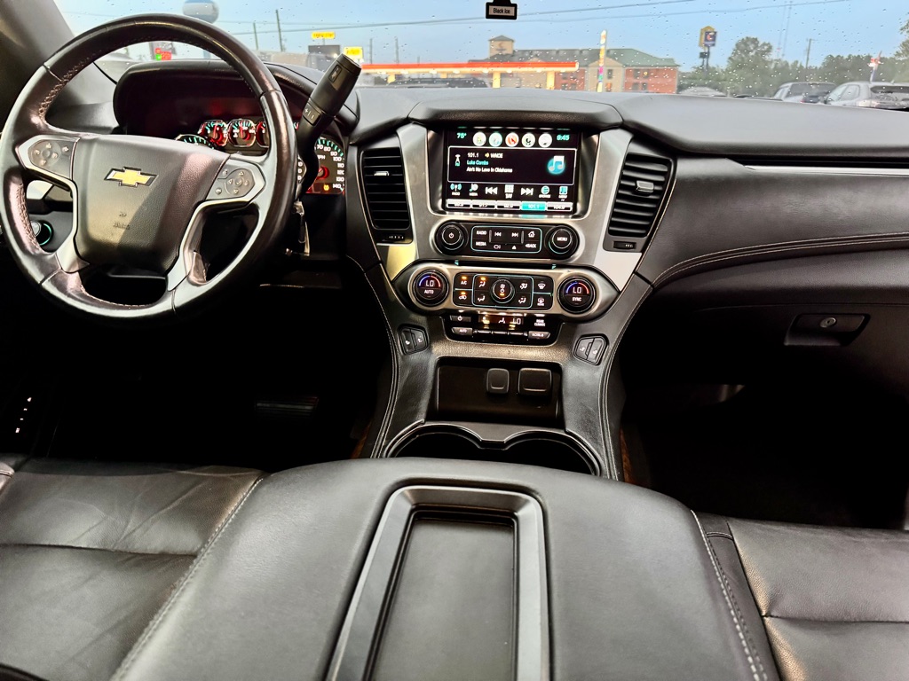 Photo 11 of this CHEVROLET SUBURBAN