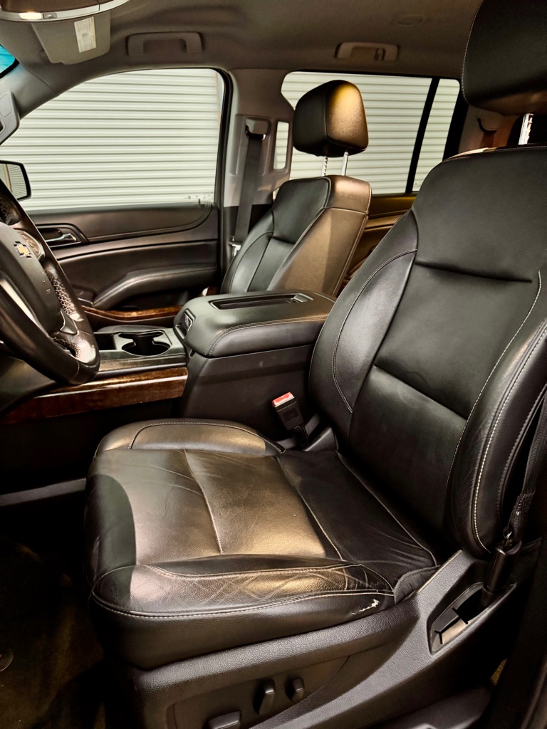 Photo 10 of this CHEVROLET SUBURBAN