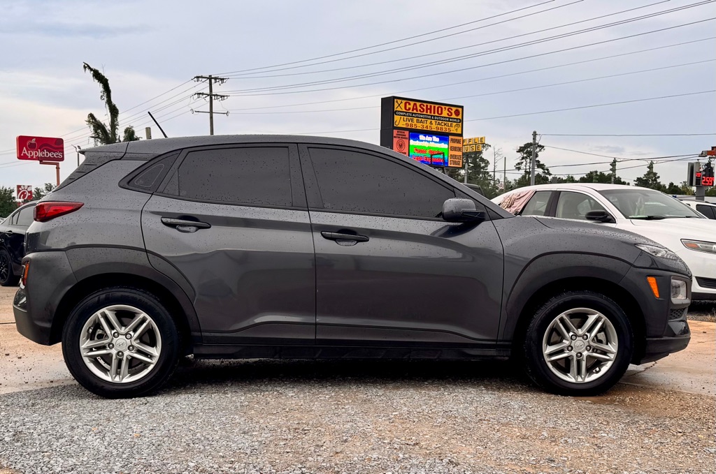 Photo 4 of this HYUNDAI KONA