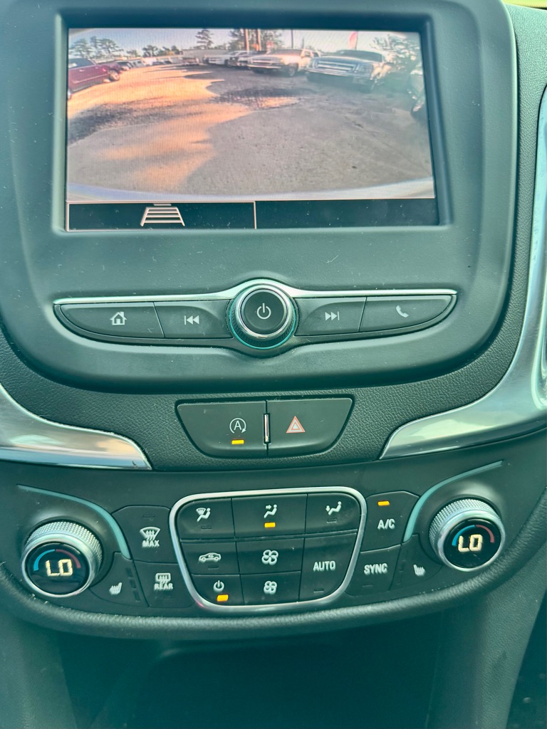 Photo 16 of this CHEVROLET EQUINOX