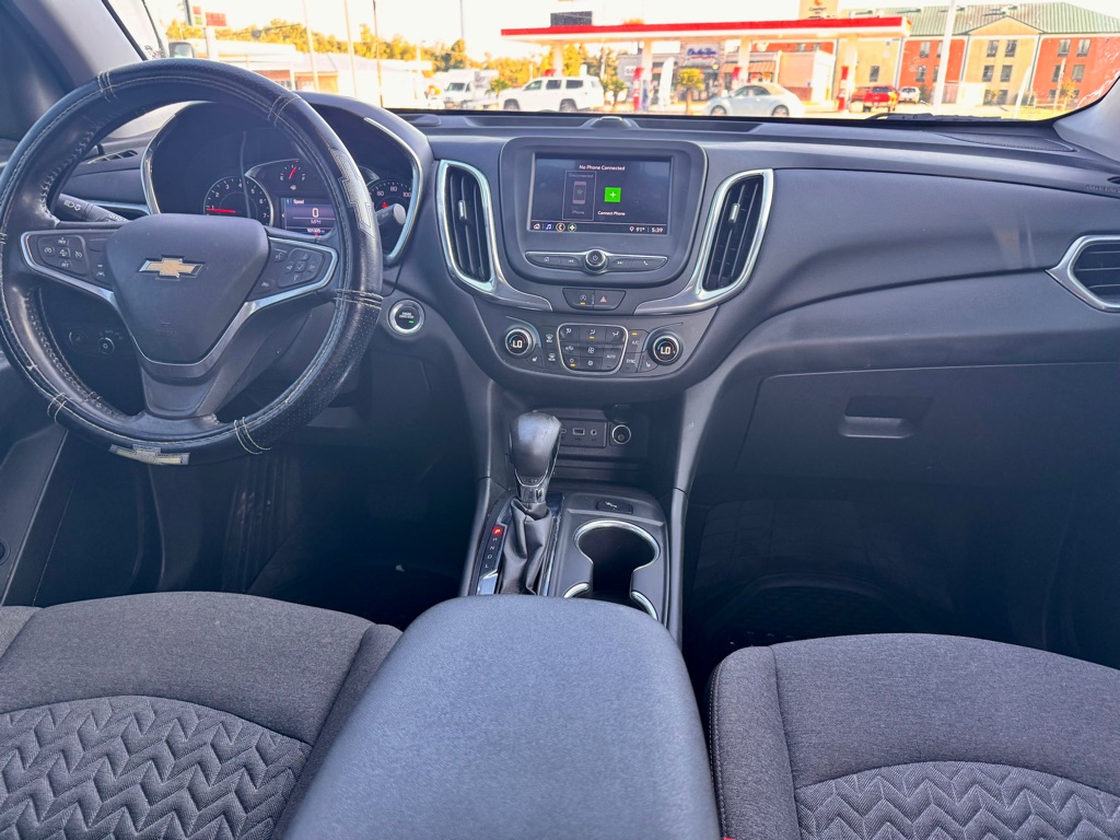Photo 12 of this CHEVROLET EQUINOX