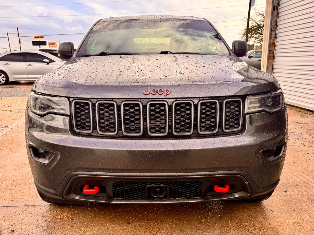 Photo 2 of this JEEP GRAND CHEROKEE