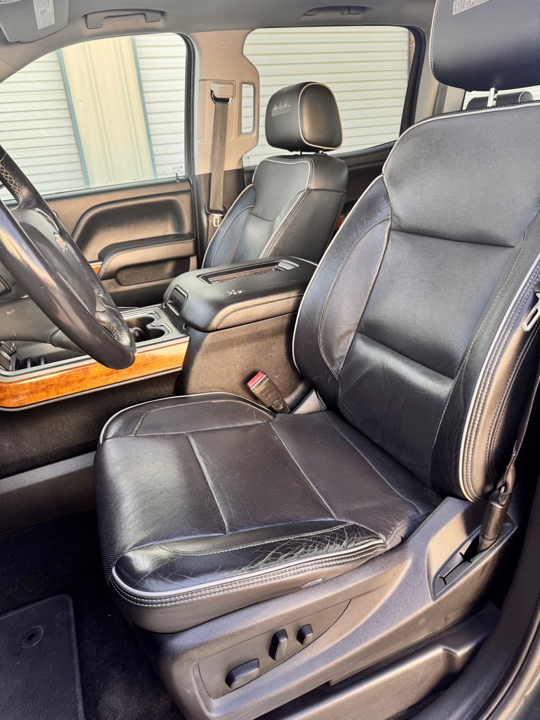 Photo 11 of this CHEVROLET SILVERADO 1500