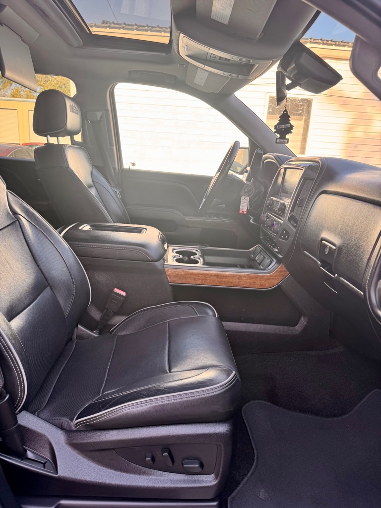 Photo 13 of this CHEVROLET SILVERADO 1500
