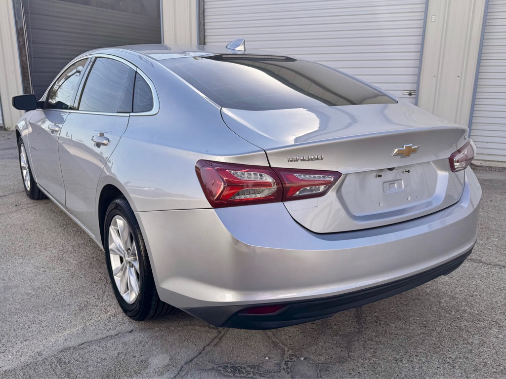 Photo 7 of this CHEVROLET MALIBU