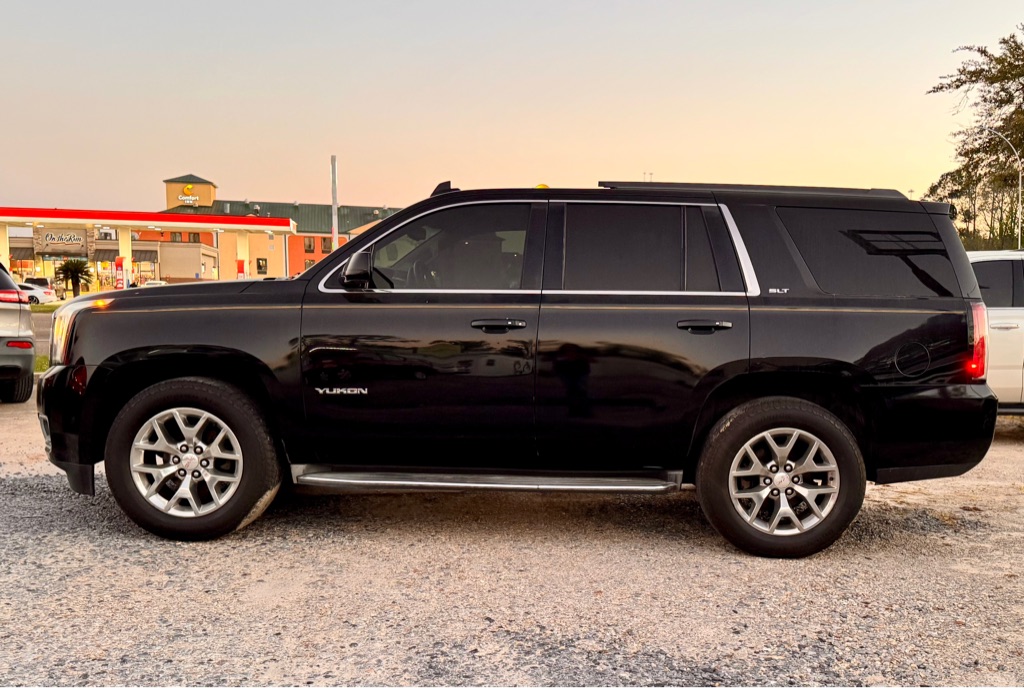 Photo 7 of this GMC YUKON