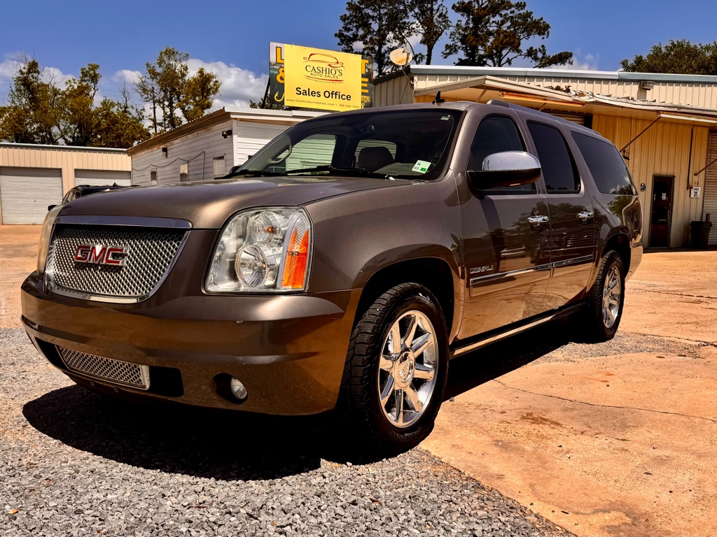 Brown 2014 GMC Yukon XL Denali RWD SUV / Crossover 4X2 Automatic