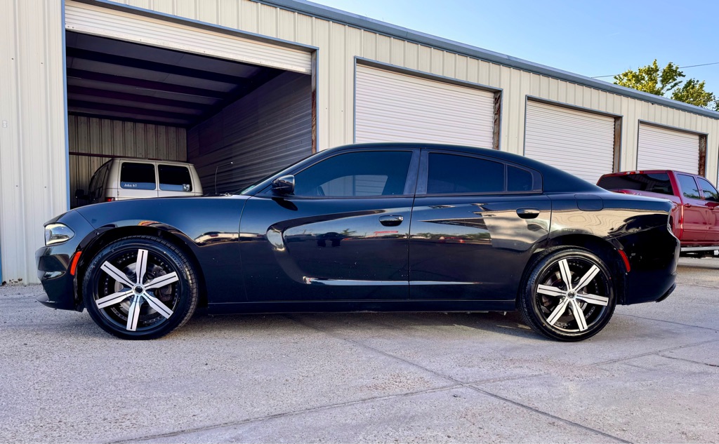 Photo 8 of this DODGE CHARGER