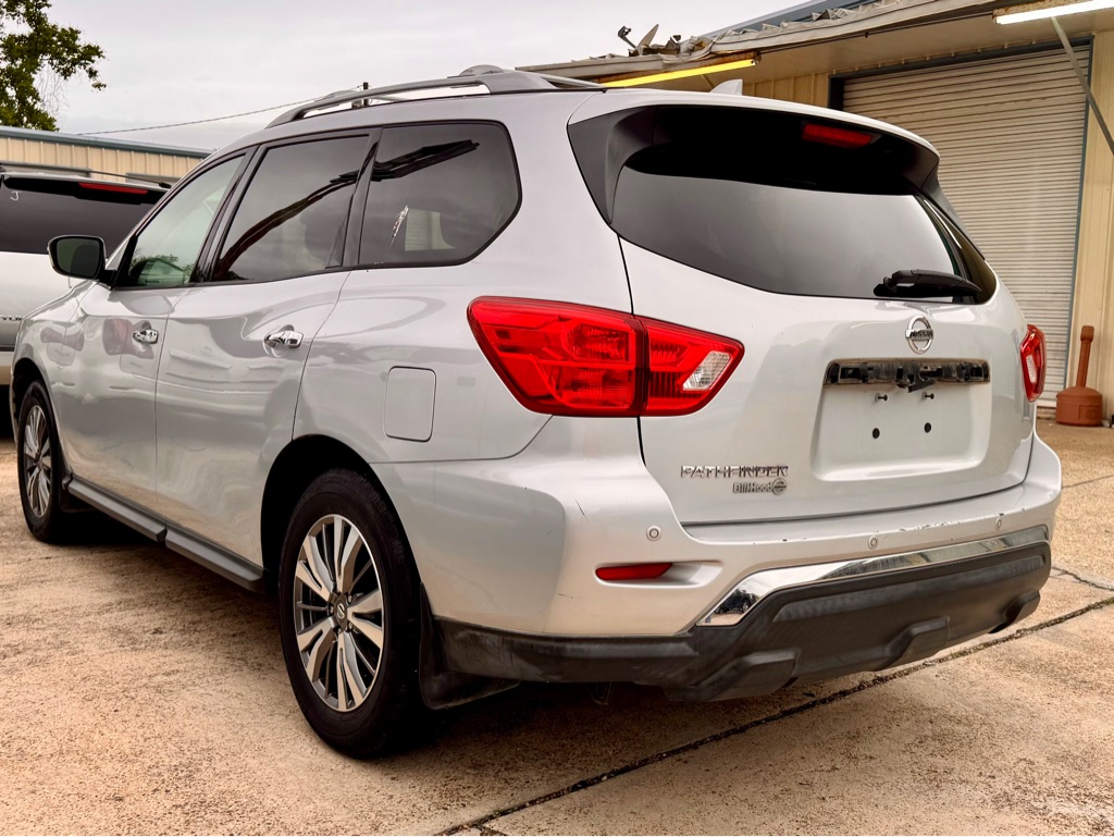 Photo 5 of this NISSAN PATHFINDER