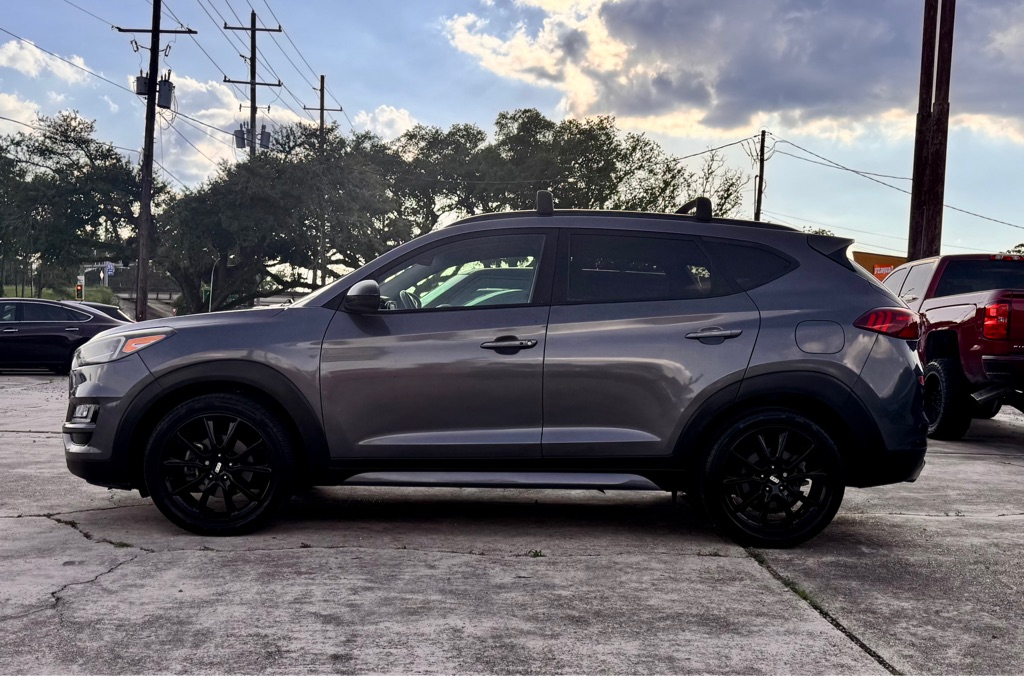 Photo 5 of this HYUNDAI TUCSON