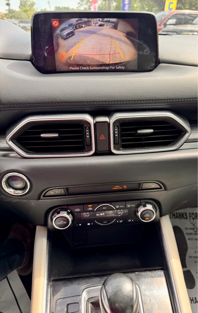 Photo 19 of this MAZDA CX-5