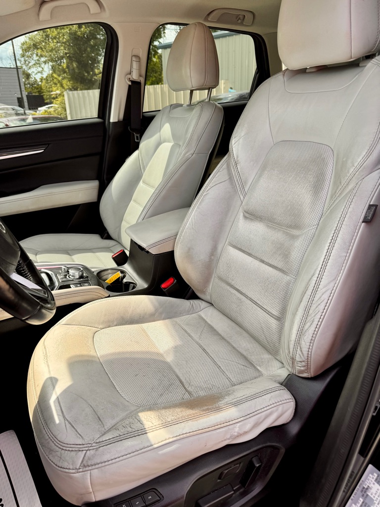 Photo 11 of this MAZDA CX-5